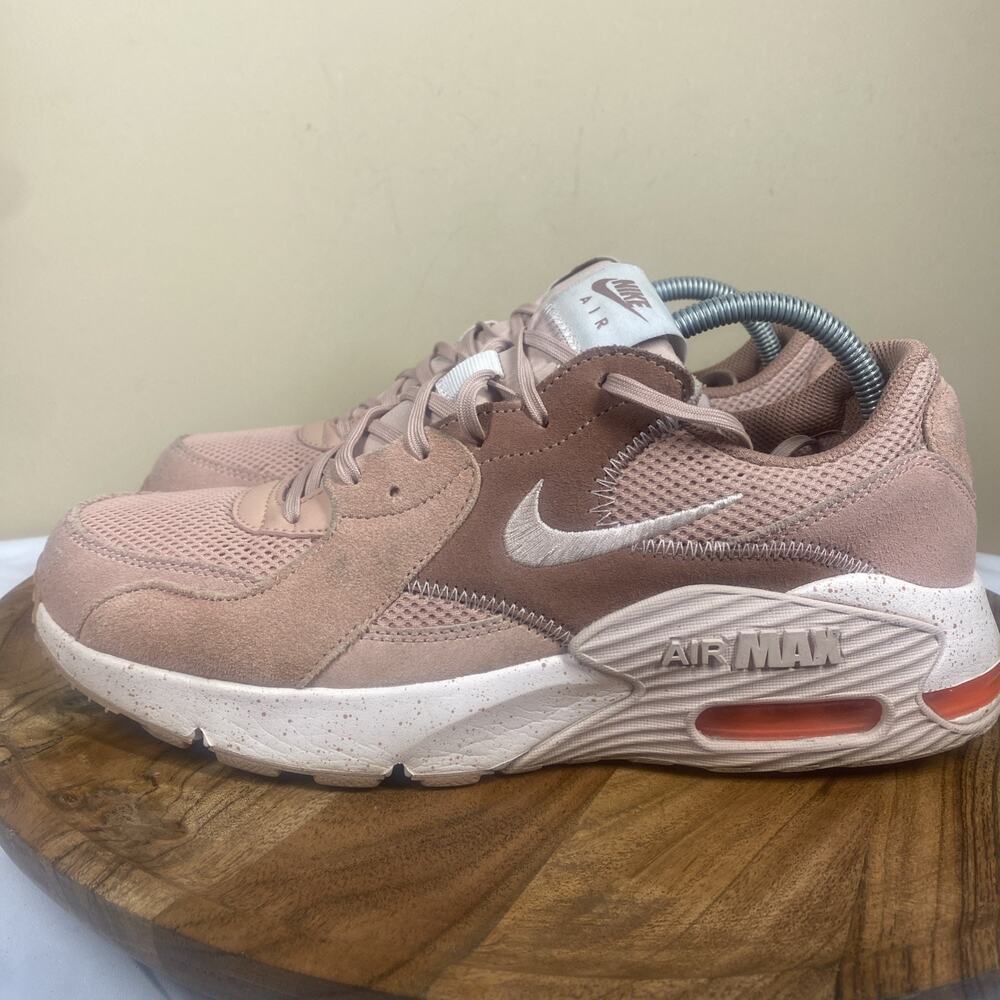 Nike Air Max Women's Dusty Pink/White Athletic Sneakers - Picture 2 of 9